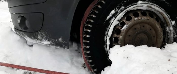 Comment sortir de la neige profonde ou de la boue sans assistance