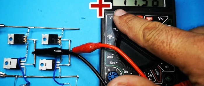 Comment créer un circuit de commande de moteur Allumer et inverser avec deux boutons