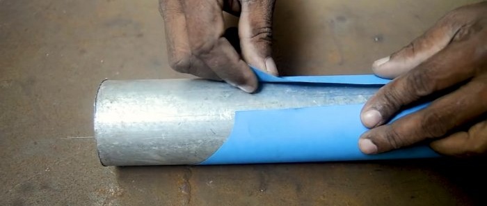 Come contrassegnare un tubo per un taglio preciso per saldare un gomito a 90 gradi