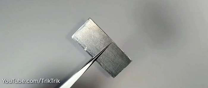 você precisa cortar uma placa de alumínio 35x15 mm