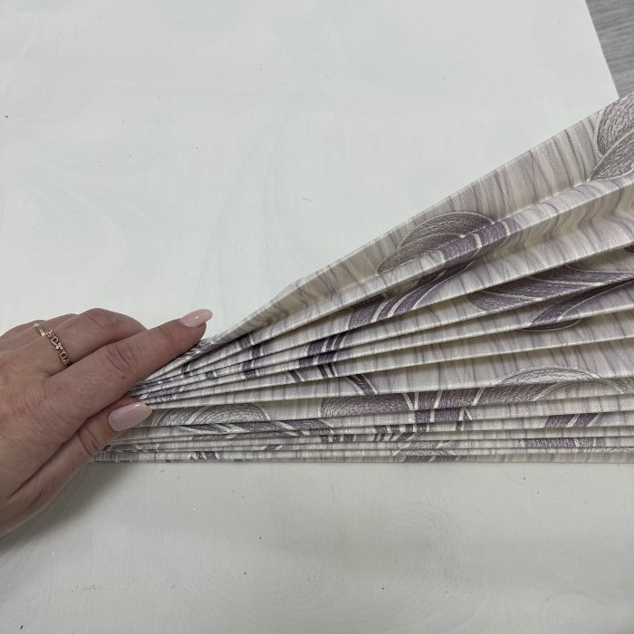 Cómo hacer persianas con papel tapiz con tus propias manos.