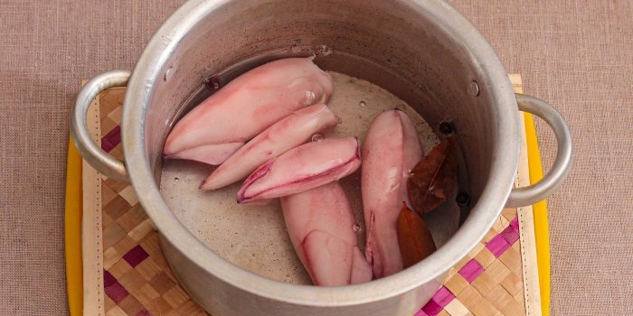 Hur man lagar bläckfisk ordentligt så att den blir mjuk