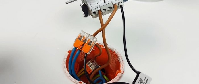 Come eliminare il bagliore di una lampada LED spenta