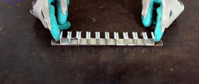 Cómo hacer un armario móvil para guardar herramientas con un barril de acero