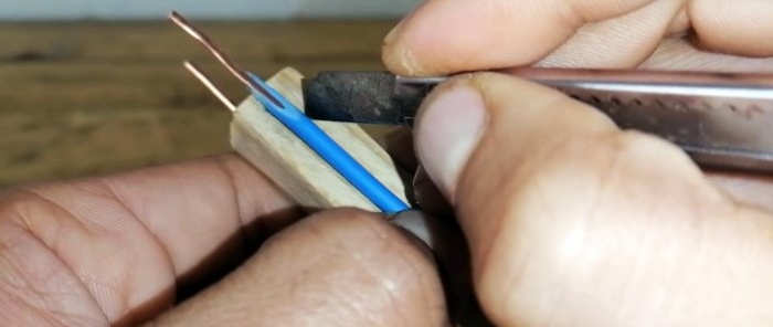 Hoe maak je een mini-soldeerbout van een weerstand