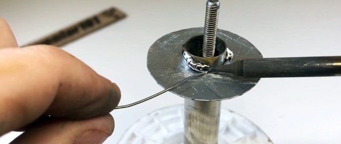 Hvordan lage en loddebolt fra glødeplugger