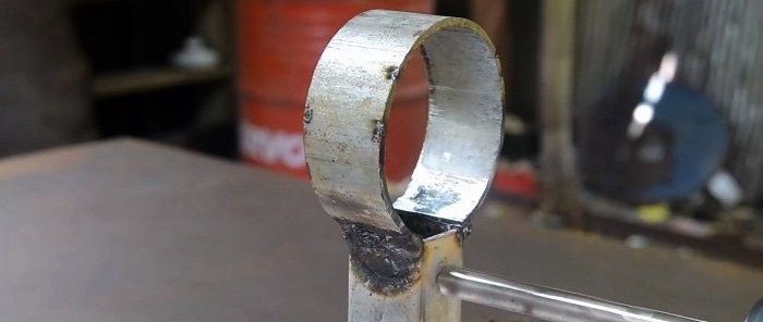 Jak vyrobit ruční ohýbačku prstenů z trubky a profilu