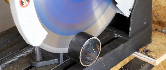 Как да сглобите електрическо задвижване за хидравличен крик от чистачка на предното стъкло