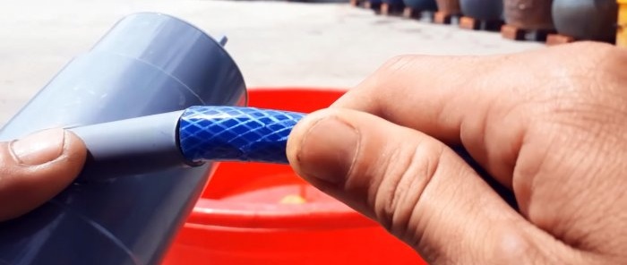 كيفية صنع مضخة غاطسة قوية من الأنابيب البلاستيكية