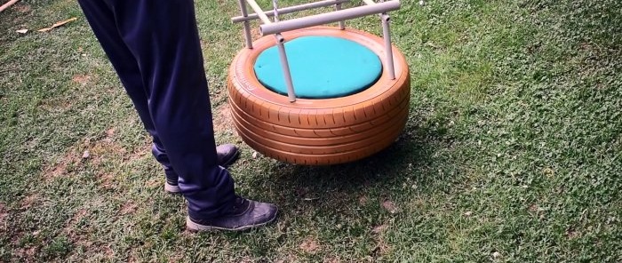 Ako vyrobiť vonkajšiu hojdačku zo starej pneumatiky a potešiť deti