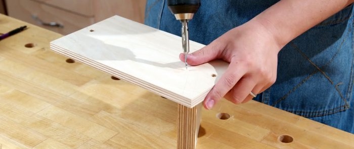 Hur man gör en anordning för tvåvinkelslipning av borrar från överbliven plywood