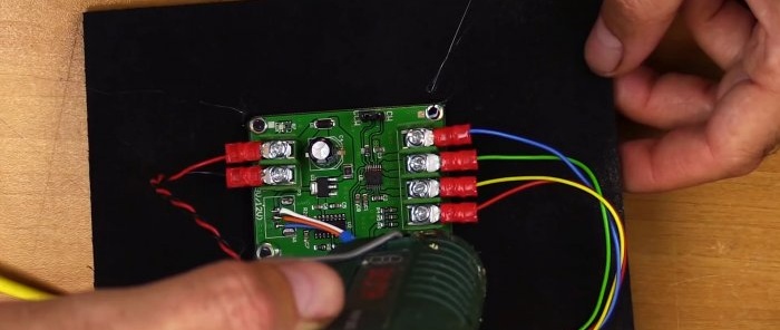 Como fazer uma mini afiadora com controle de velocidade variável a partir de um HDD antigo