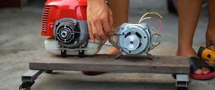 Hoe maak je een 220V-generator van een wasmachinemotor en een bosmaaiermotor