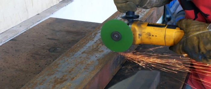 איך להכין מחרטת עץ ממטחנת זווית