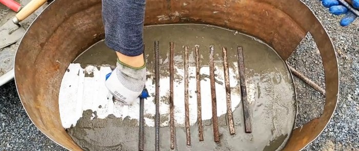 מה מכינים מחבית דולפת שאינה מתאימה למים תנור עצים חיצוני