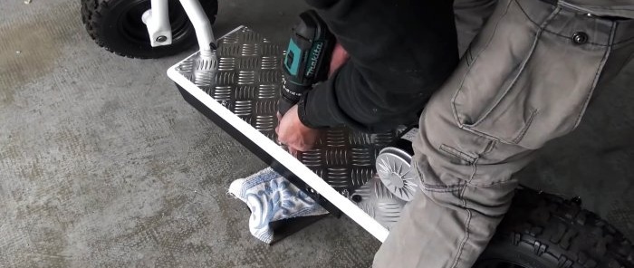 Sådan laver du en uforgængelig elektrisk scooter med en kraftig ramme