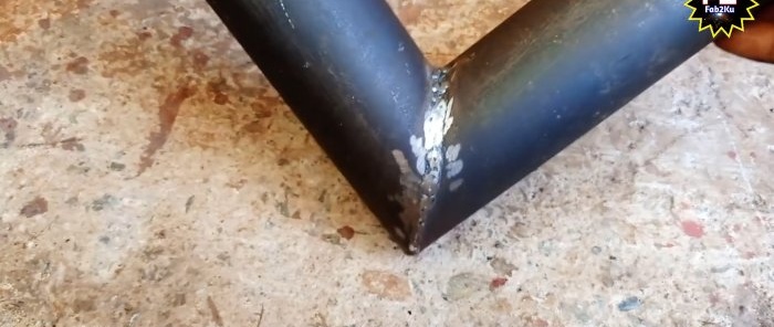 Welding a round pipe at right angles for a beginner