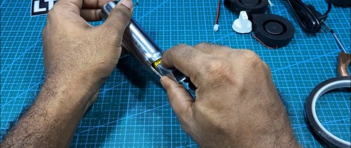 Hoe je een heteluchtpistool maakt voor solderen met een gewone soldeerbout