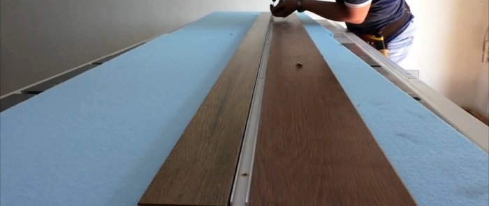 El testeresi için bir kılavuz nasıl yapılır ve tahtaları tam olarak sabit bir daire testerede olduğu gibi keser