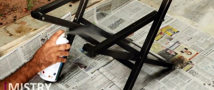 Hur man gör en hållbar och bekväm hopfällbar stol från enkla material med egna händer