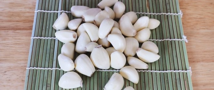 4 moduri de a păstra usturoiul pentru o perioadă foarte lungă de timp acasă, fără pivniță