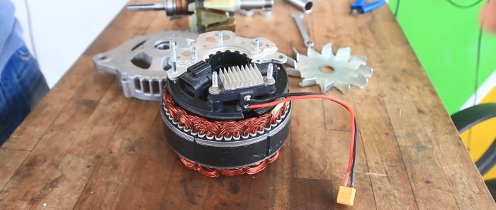 Ako vyrobiť veterný generátor z automobilového generátora bez úprav