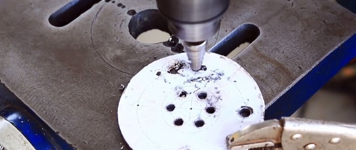 Πώς να φτιάξετε μια ανεμογεννήτρια από έναν τροχό κινητήρα hoverboard