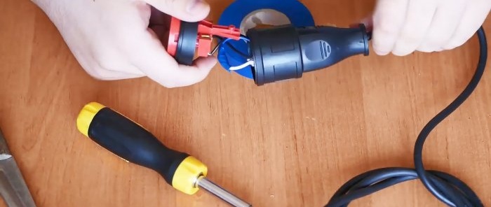 Ako zostaviť jednoduchý predlžovací kábel s mäkkým štartom pre elektrické náradie