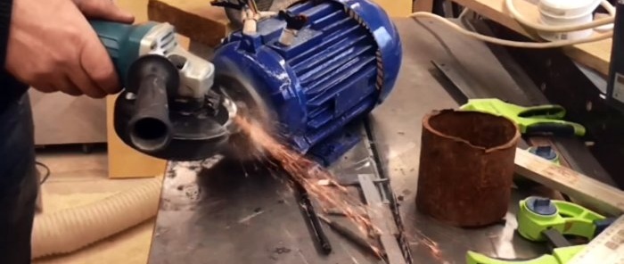 Wie man aus einem Stück Rohr eine Riemenscheibe für eine Schleifmaschine ohne Drehmaschine herstellt