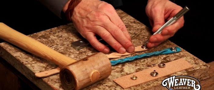 Cum să împletești o coadă fără tăieturi inutile și să faci o brățară simplă dintr-o fâșie de piele