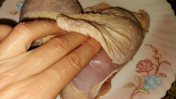 Пиле, приготвено на решетка на фурна Подценена рецепта за хрупкава кожа