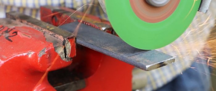 How to make a device for winding a spring from waste materials
