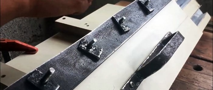 Comment fabriquer un dispositif pour affûter les couteaux sur une dégauchisseuse