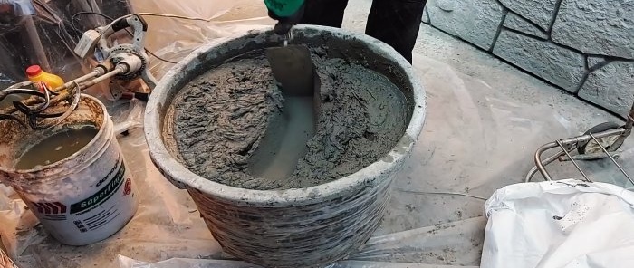 How to mix an obedient and durable cement mortar for finishing a facade in the autumn-spring period