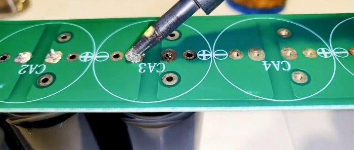 Како направити суперкондензаторску батерију од 12В 100А за било које оптерећење