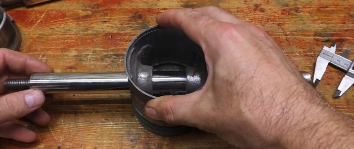 Cómo hacer un dispositivo para cortar silletas de tubos de autos chatarra