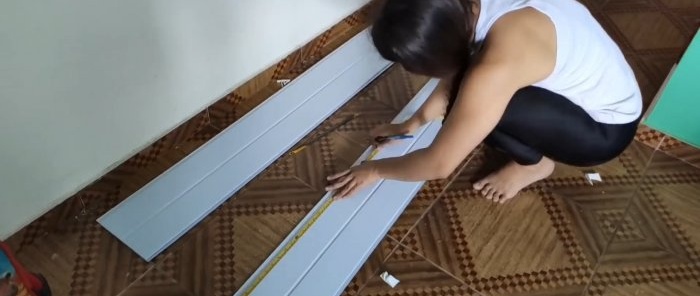 Sådan laver du et skab under en vask eller badekar fra PVC-paneler på 1 time