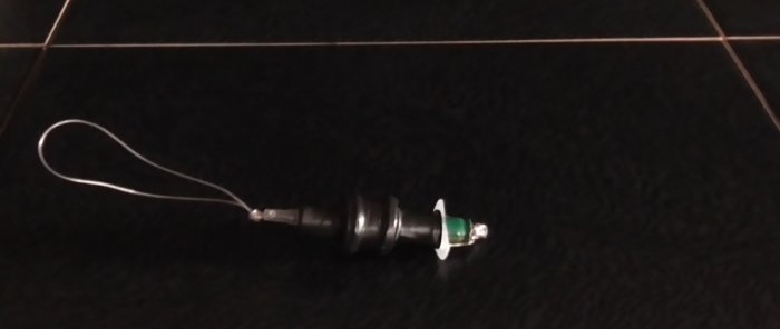 Cách làm đèn pin vĩnh cửu không cần pin từ ống tiêm