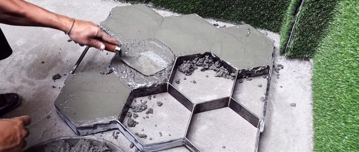 How to make a mold from scrap metal and cast paving tiles cheaply