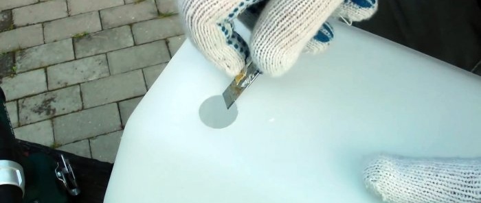 Cómo instalar un grifo en cualquier recipiente en un par de minutos