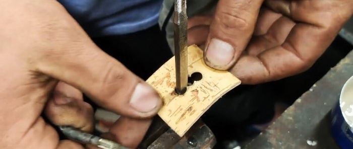 DIY birch bark knife handle