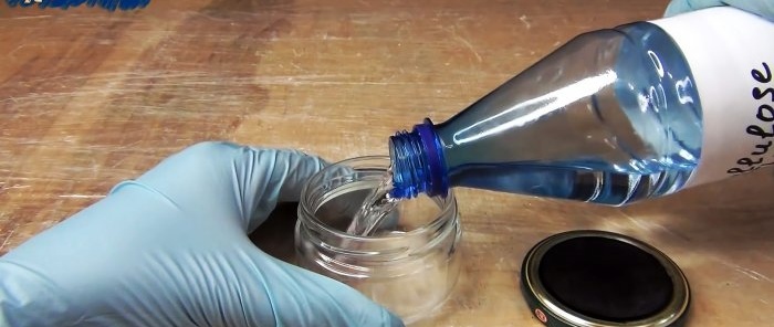 Come realizzare una vernice adesiva molto semplice ed economica per la protezione dell'acqua
