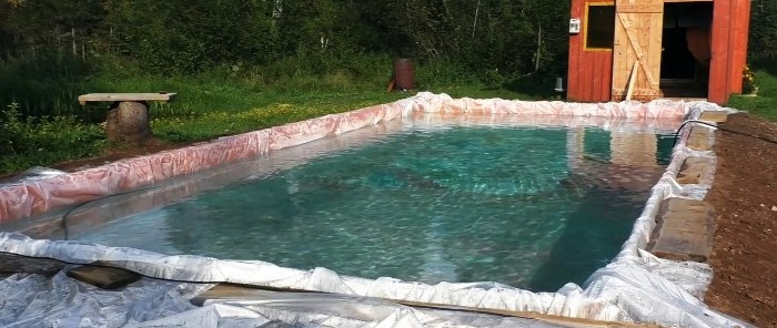 Како направити огроман базен за скоро ништа