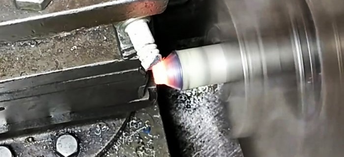 How to plug a pipe and make a cone at the end without welding