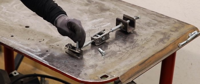 Cara membuat lengan ketiga untuk kerja pemasangan dan kimpalan daripada bahan sekerap