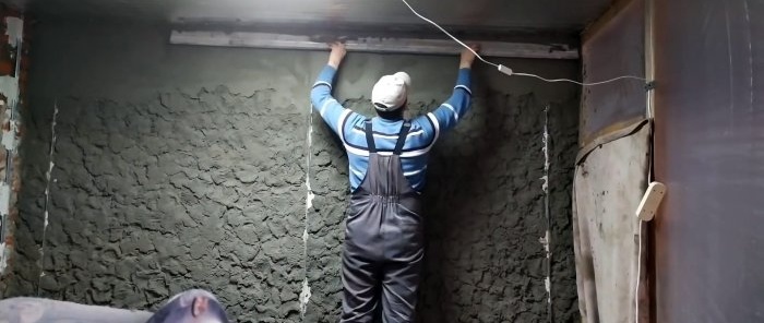 Hoe een kamer binnen te isoleren met gips en het effect van “koude muren” te verminderen