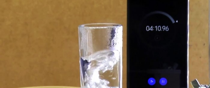 Ako uvariť vodu pomocou magnetov