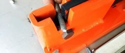 Comment fabriquer des cisailles de ferblantier robustes à partir d'un vieux ressort de voiture