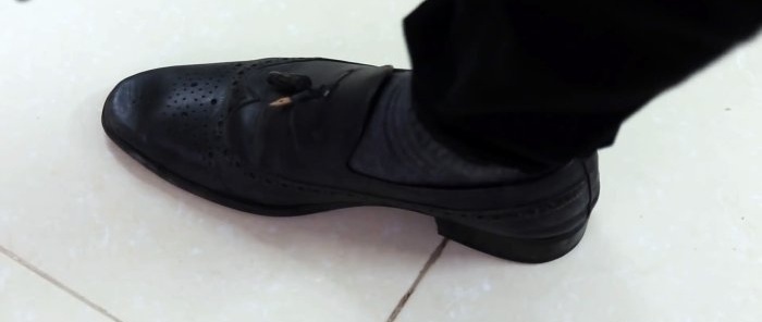 8 mẹo cứu cánh độc đáo cho đôi giày của bạn