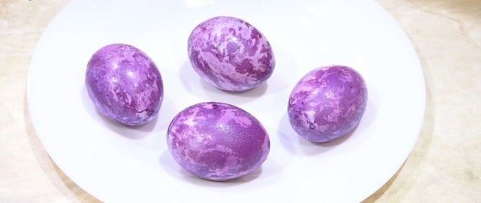 Aconseguiràs la primera vegada Com tenyir fàcilment ous per Pasqua utilitzant tints naturals i tots els disponibles